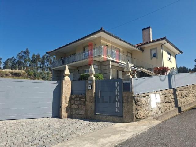 Casa venda em Arcos De Valdevez, Viana Do Castelo