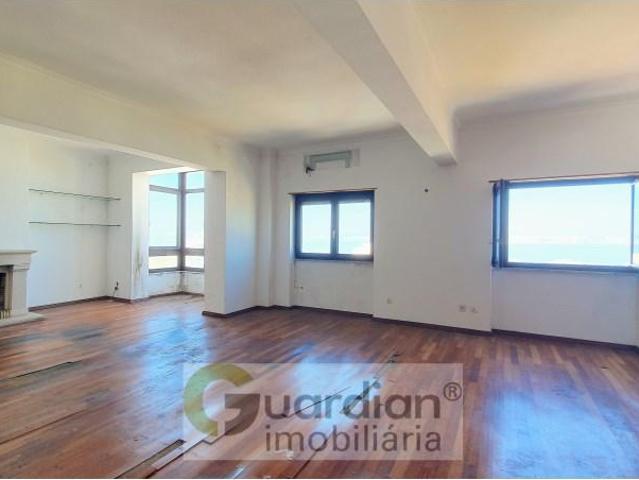 Apartamento venda em Barreiro, Setúbal
