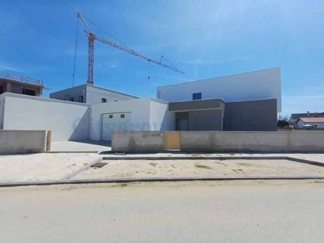 Casa venda em Batalha, Leiria