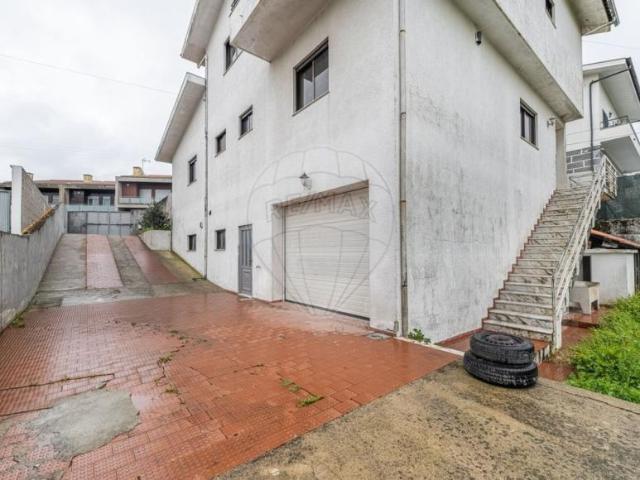 Casa venda em Ventoso, Braga