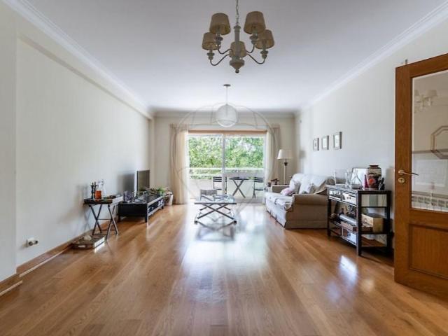 Apartamento alugar em Cabeço de Mouro, Cascais