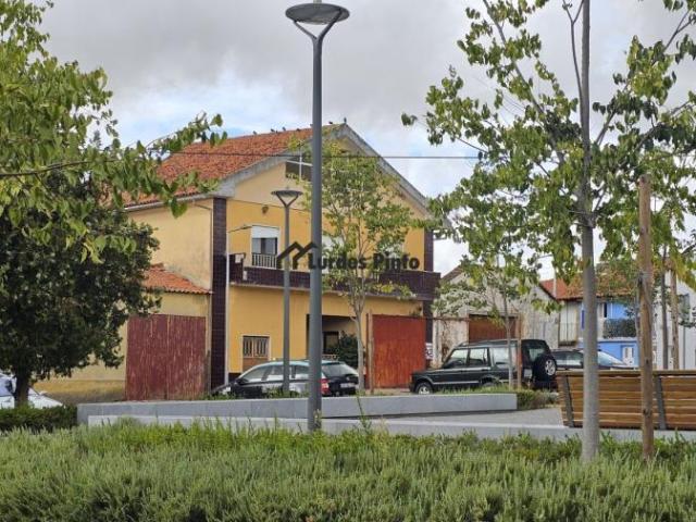 Casa venda em Lardosa, Castelo Branco