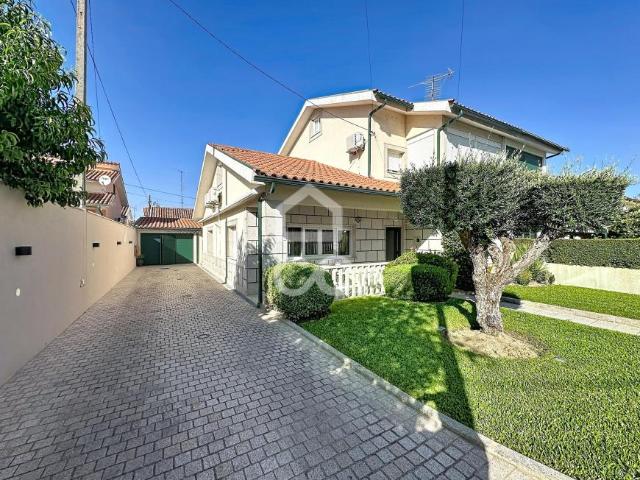 Casa venda em Chaves, Vila Real