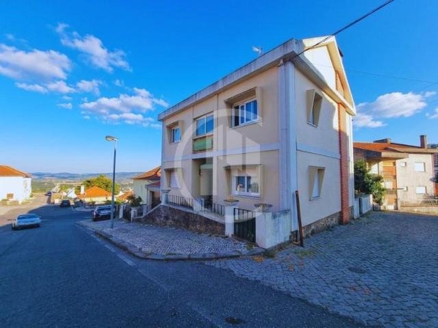 Casa venda em Castelo Branco, Canhoso