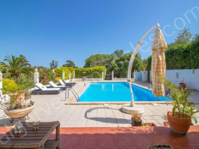 Casa venda em Areia dos Moinhos, Carvoeiro