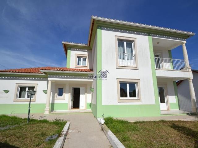 Casa venda em Tornada e Salir do Porto, Caldas da Rainha