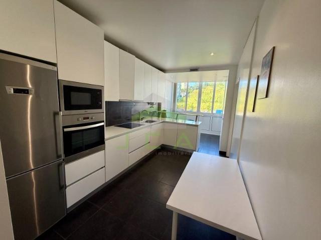 Apartamento alugar em Urbanização da Encosta, Leiria
