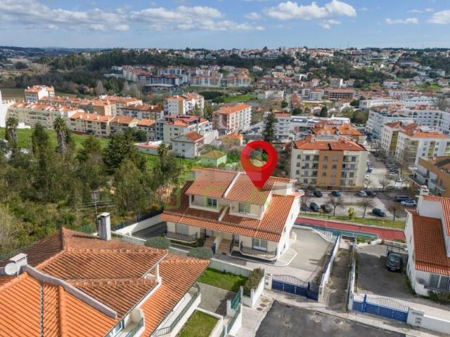 Casa venda em Guimarota, Leiria