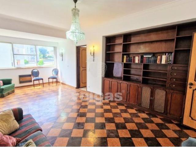 Apartamento alugar em Lisboa