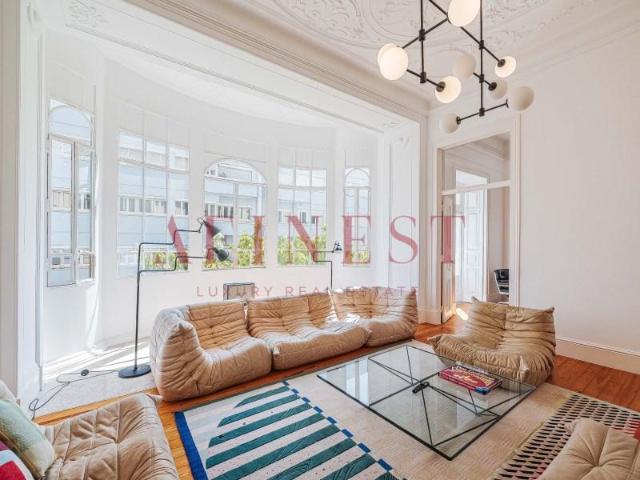 Apartamento alugar em Santo António, Lisboa