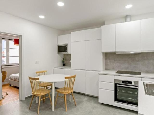 Apartamento alugar em Misericórdia, Lisboa