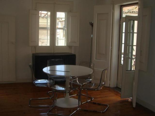 Apartamento alugar em Misericórdia, Lisboa