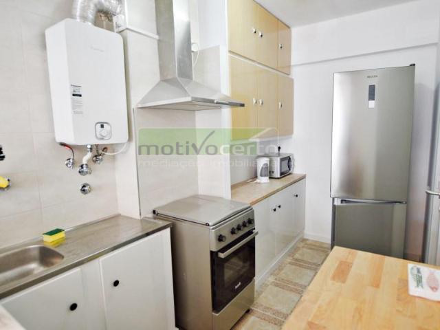 Apartamento venda em Bairro das Amendoeiras, Lisboa