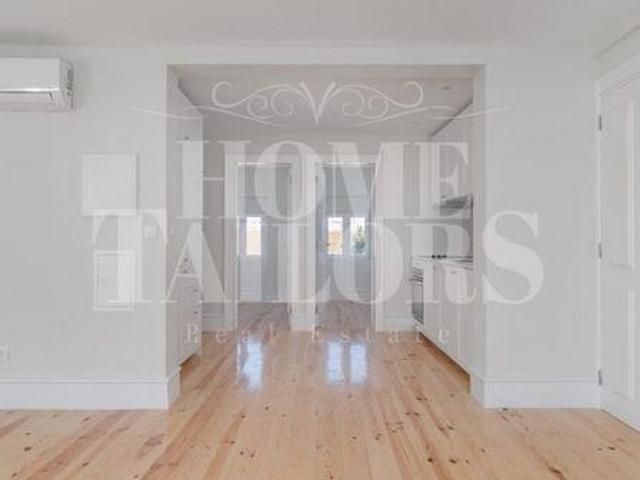 Apartamento alugar em São Vicente de Fora, Lisboa