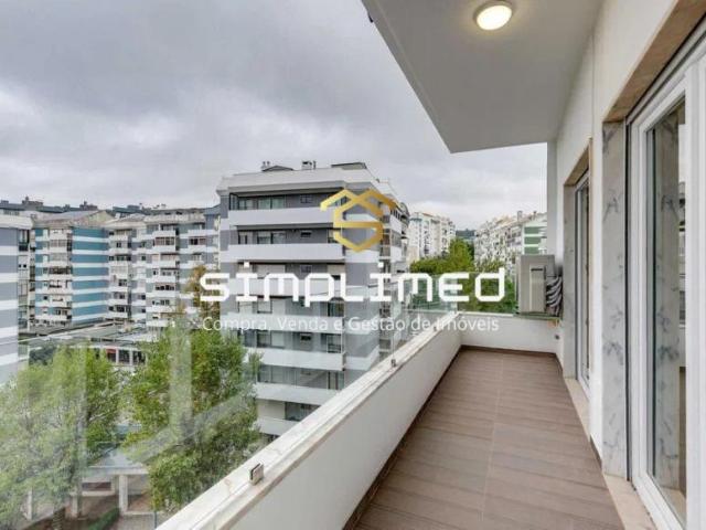 Apartamento venda em Oeiras, Lisboa