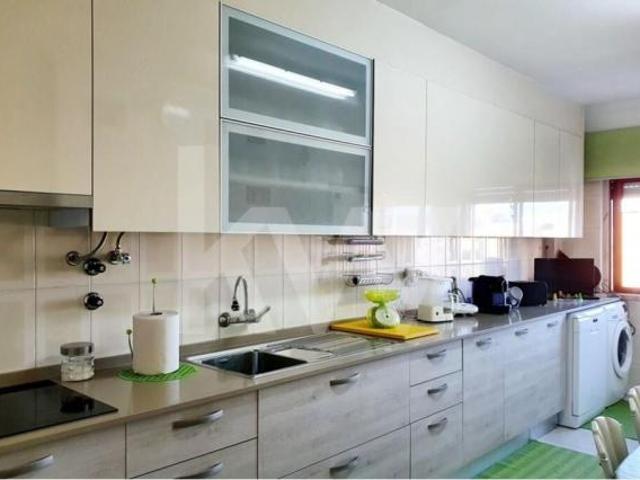 Apartamento venda em Loures