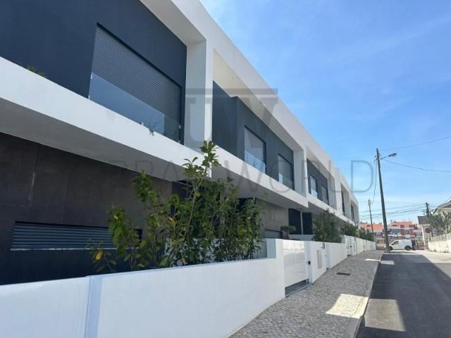 Casa venda em Sete Casas, Santiago Dos Velhos
