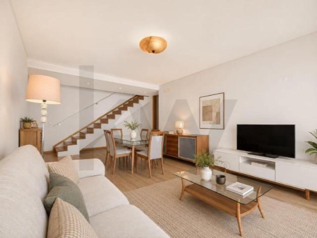 Apartamento venda em Urbanização Real Forte, Santiago Dos Velhos
