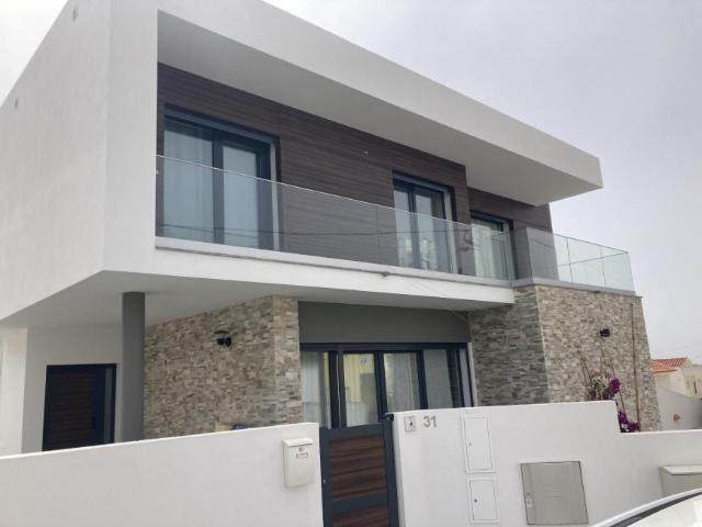 Casa venda em Foz do Lizandro, Mafra