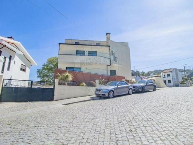Casa venda em Brás Oleiro, Águas Santas