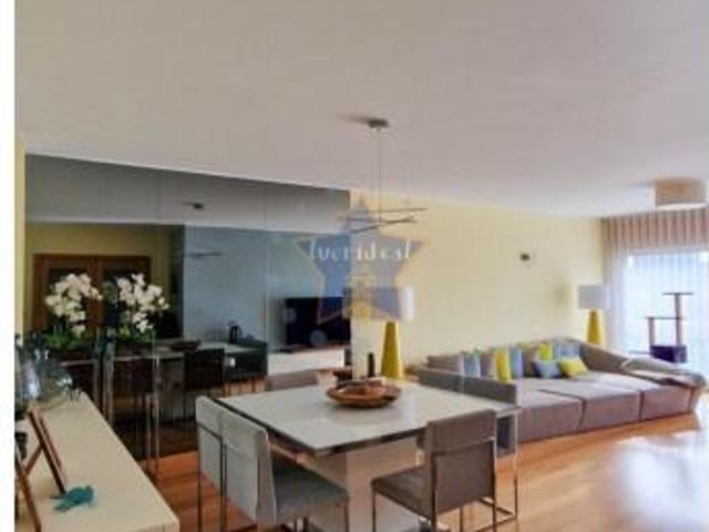 Apartamento venda em Maia, Gueifães