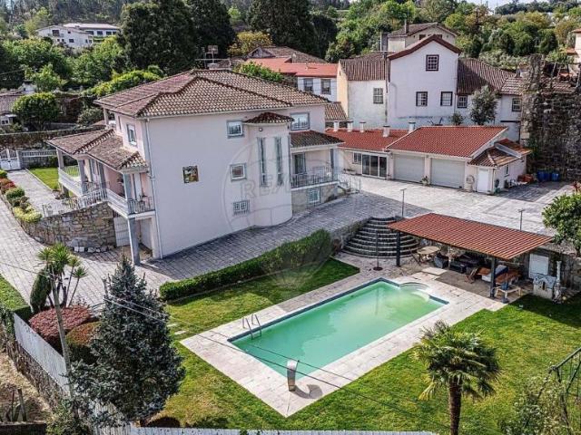Casa venda em Mourilhe, Viseu