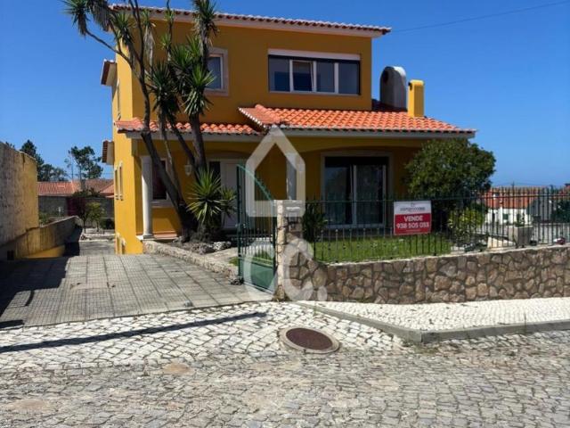 Casa venda em Marinha Grande, Leiria