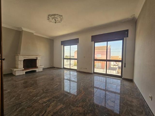 Apartamento venda em Moita, Gaio-rosário
