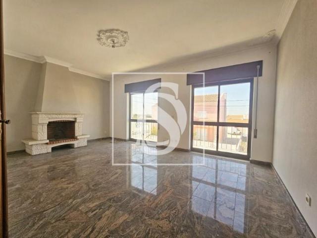 Apartamento venda em Moita, Setúbal