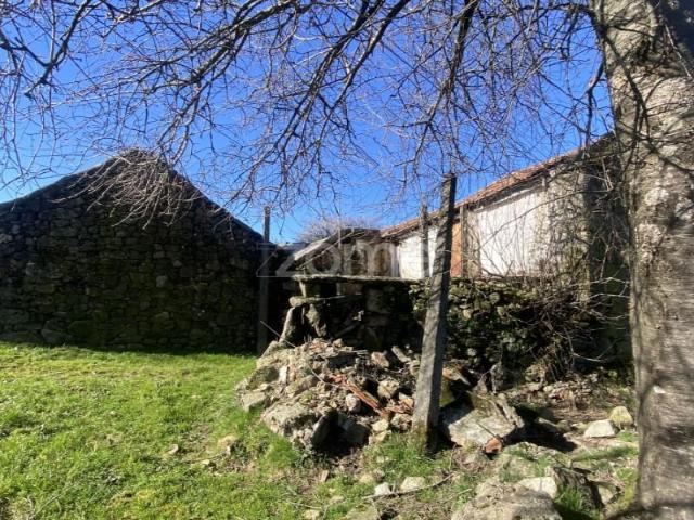 Casa venda em Covelo Do Gerez, Vila Real