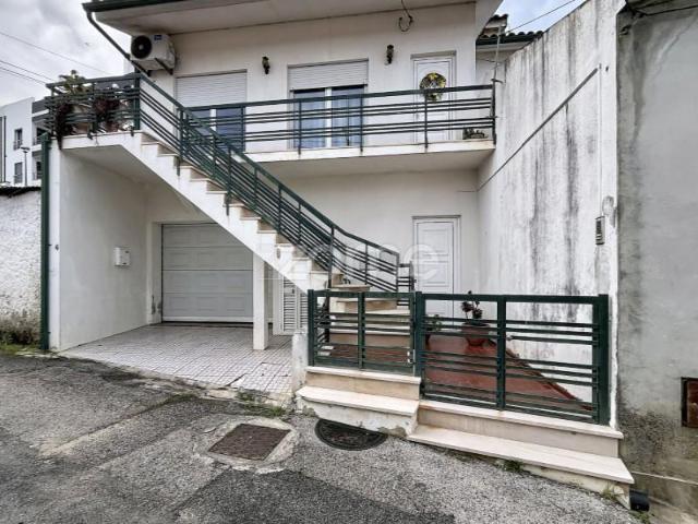Casa venda em Montemor-o-Velho e Gatões, Montemor-o-velho