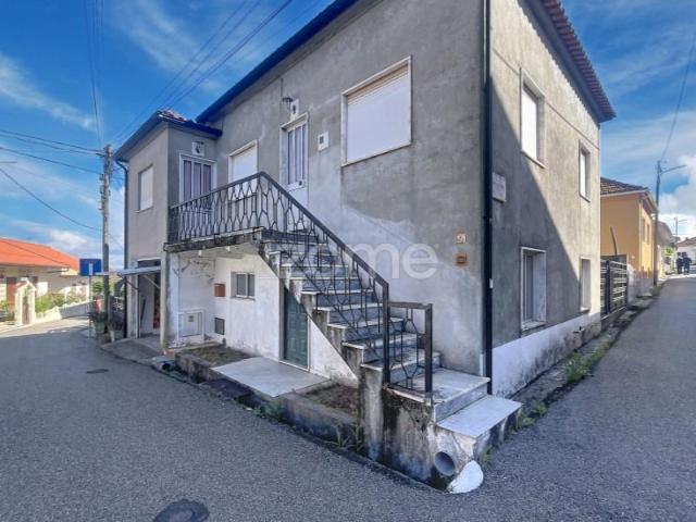 Casa venda em Montemor-o-Velho e Gatões, Montemor-o-velho