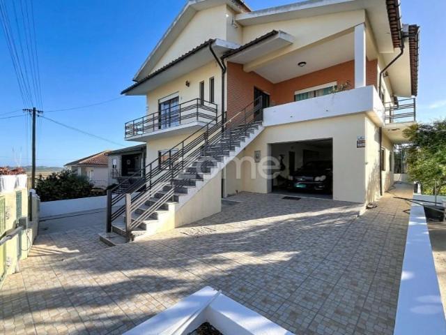 Casa venda em Montemor-o-Velho e Gatões, Montemor-o-Velho