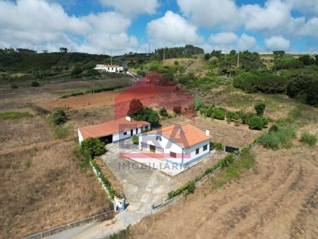 Casa venda em Olho Marinho, Óbidos