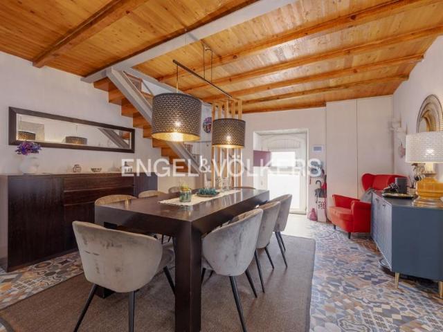 Casa venda em Núcleo Urbano Histórico do Porto Salvo, Oeiras