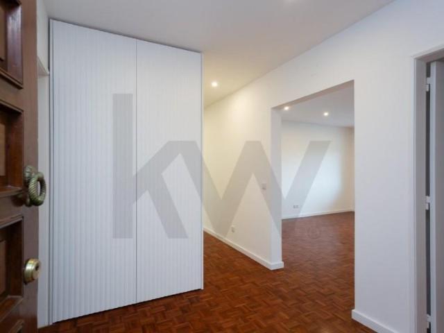 Apartamento alugar em Miraflores, Oeiras