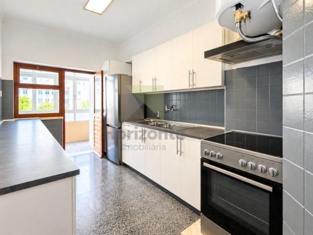 Apartamento alugar em Núcleo Urbano Histórico de Algés, Oeiras