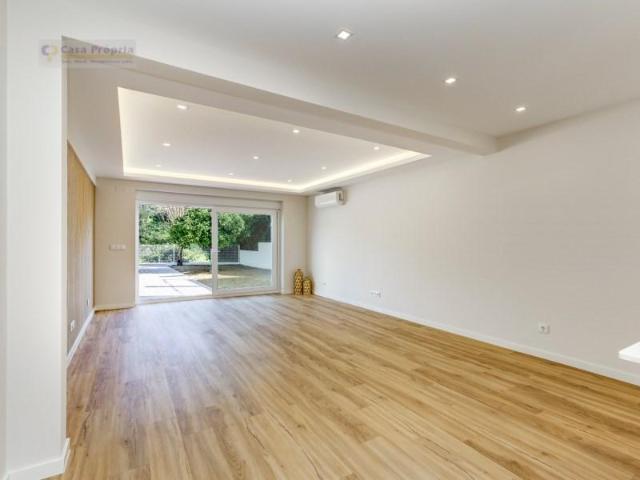 Casa venda em Lagoal, Oeiras