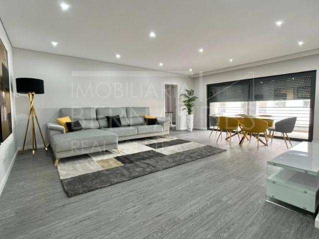 Apartamento venda em Ponte de Quelfes, Olhão