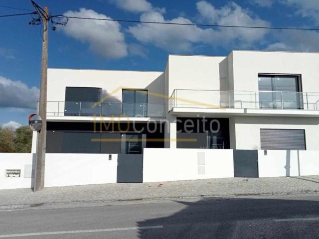 Casa venda em Ourém