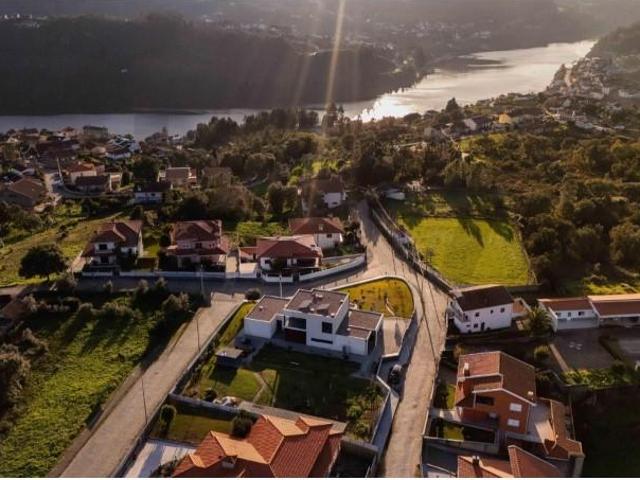 Casa venda em Marecos, Porto