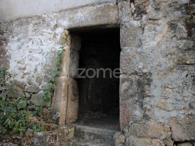 Casa venda em Penalva Do Castelo, Viseu