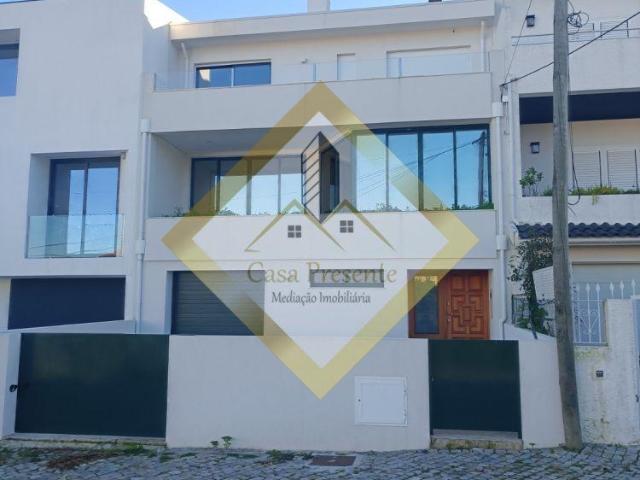 Casa venda em Fonte Pedrinha, Gondomar