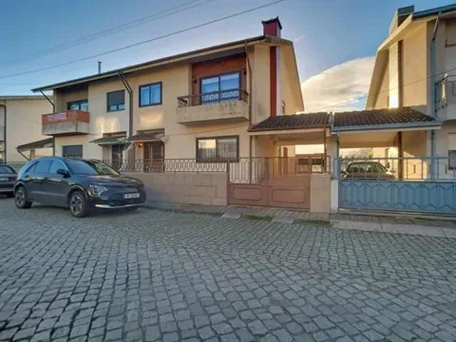 Casa venda em Maia, Barca