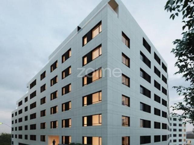 Apartamento venda em Porto