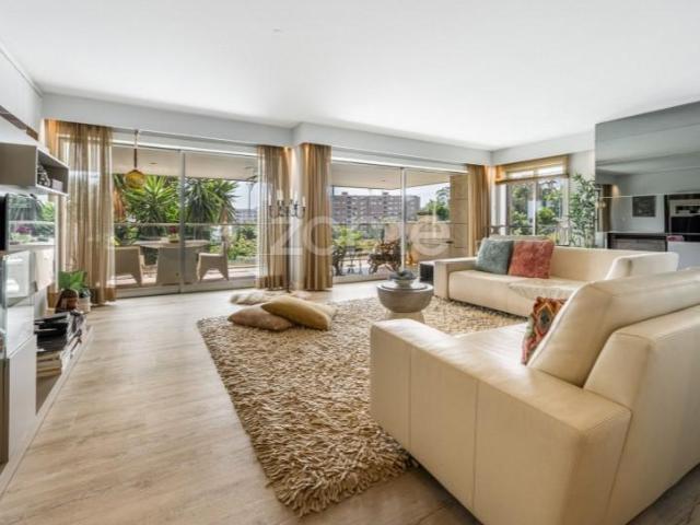 Apartamento venda em Porto