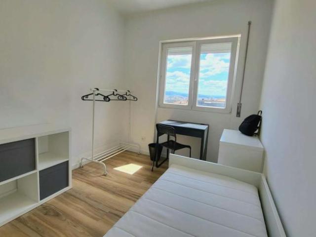 Quarto alugar em Porto