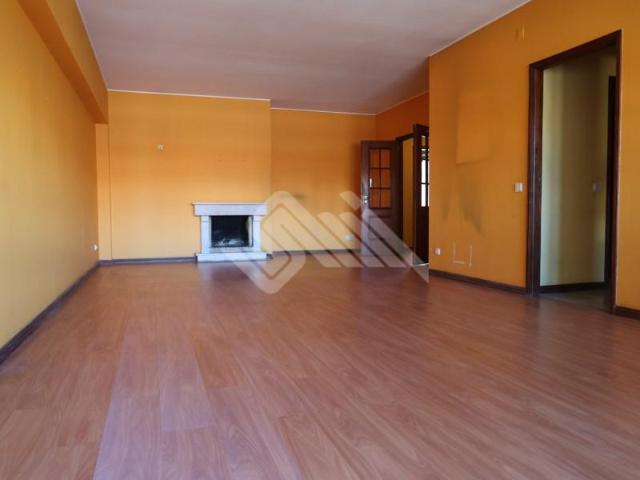 Apartamento alugar em Porto, Aldoar
