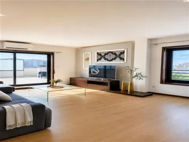 Apartamento alugar em A Ver-o-mar, Porto