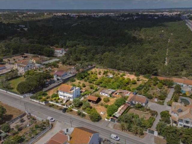 Terreno venda em Seixal, Setúbal